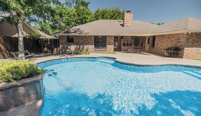 Oscar's "P"ool House