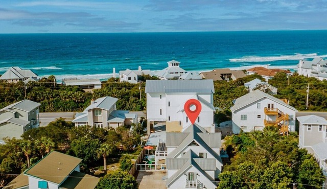 Parking for 8 Cars and Sleeps 17.Fun Amenities! Capturin' Moments 30A