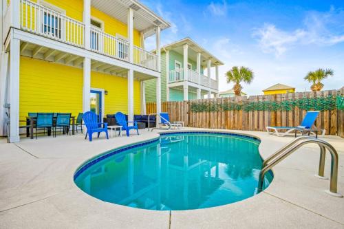 PCB Private Pool Home, Sleeps 14, Dog Friendly, Near Beach