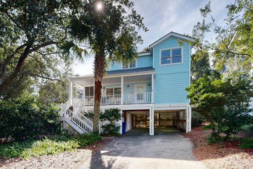 Pelican Bay 46