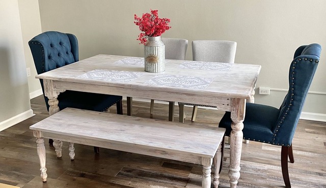 Perfect Wilmington Getaway 5 Min to Beach, Downtown & UNCW