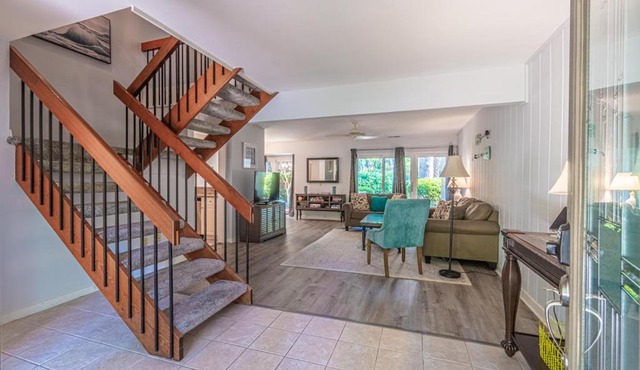 PET FRIENDLY! 503 Plantation Club Walk to Pool Sleeps 6 Sea Pines