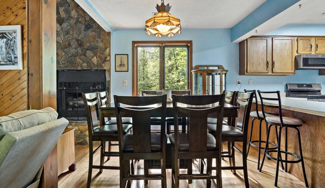 Pet Friendly, Private Wooded Setting - Travelers Rest by Carolina Properties
