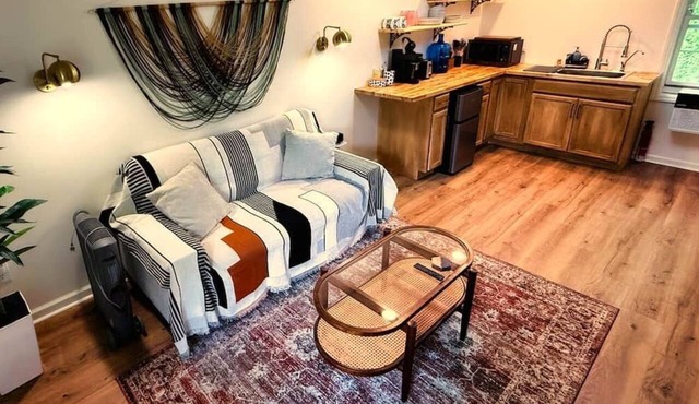 Pine Breeze Cottage in Clayton/Smithfield