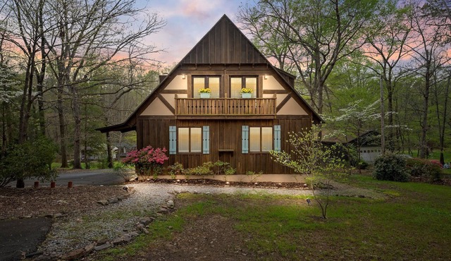 Private Cove, Sleeps 18, Pool Table, Kayaks, Dock