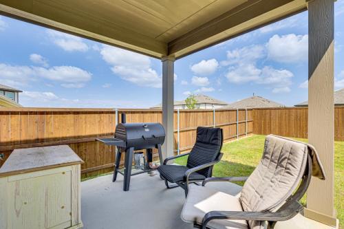 Private Yard & Pool Access: Home in Krugerville