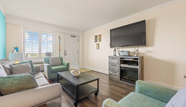 Relaxing Ocean Wynnes at Villas of Hatteras Landing - 1 Bedroom Near-Beach Condos with Pool Access!