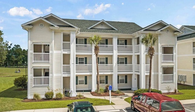River Oaks Gorgeous 2BR condo