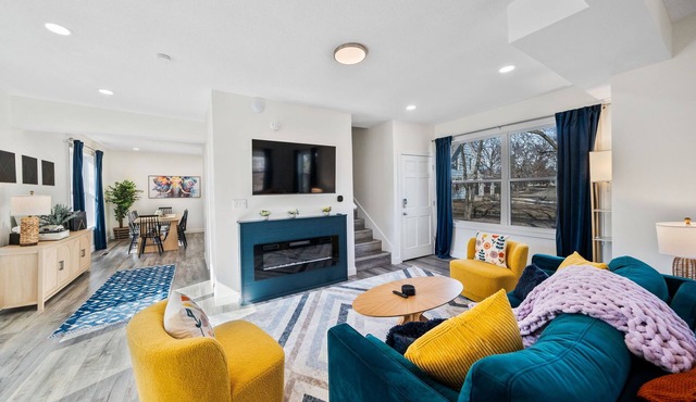 River View 3BR/2.5BA | 5m DT Elkhart, 30m ND