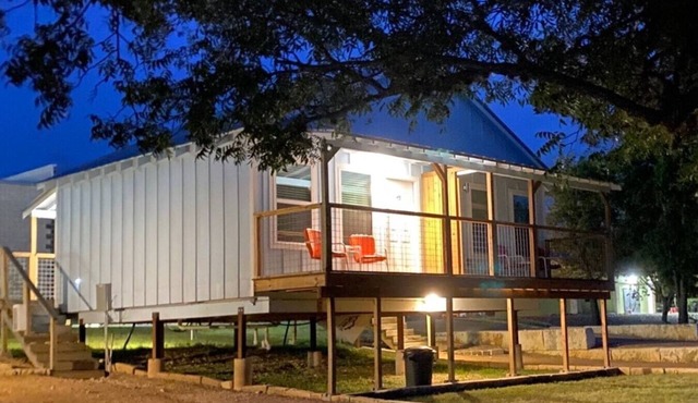 River View Double Queen Cabin #22