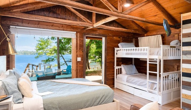 Rustic Cedar Waterfront Cabin 8 on Toledo Bend
