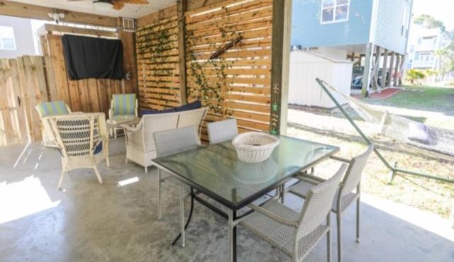 Sandy Bottoms - relax, unwind, and enjoy all the beach has to offer home