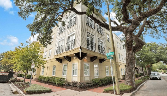 Savannah Residences|Private Parking|4BR/4BA