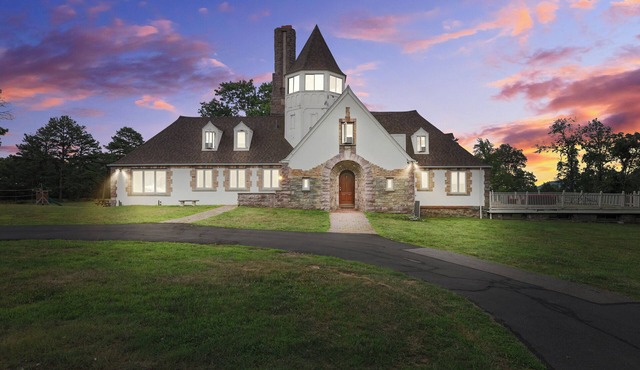 Secluded Mountain Castle Swimming Pool - 50 Private Acres Breathtaking Views
