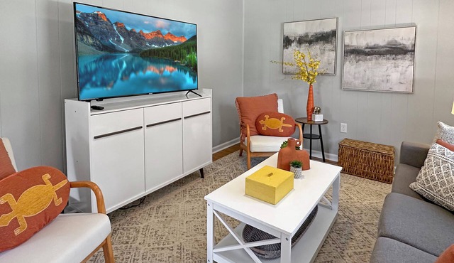 Sleek Midtown Savannah apartment