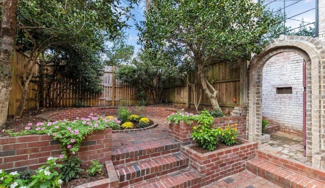 Slice of Seclusion in Downtown Southern Pines