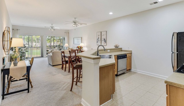 SNOWBIRDS WELCOME! Champions home in Sea Trail, GREAT GOLF, Restaurants on site