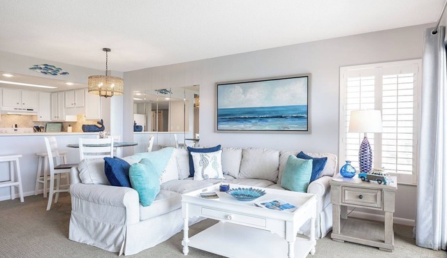 Sound of the Sea West 213 - Almost Oceanfront 1BR, 1BA, complex amenities