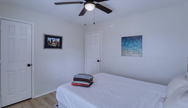 Spacious 3-Bedroom, 2-Bath Retreat – Perfect for Families or Groups