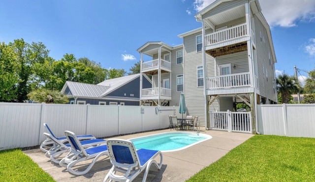 Spacious 4 Bedroom, 3.5 Bath Garden City Beach Home with Private Pool