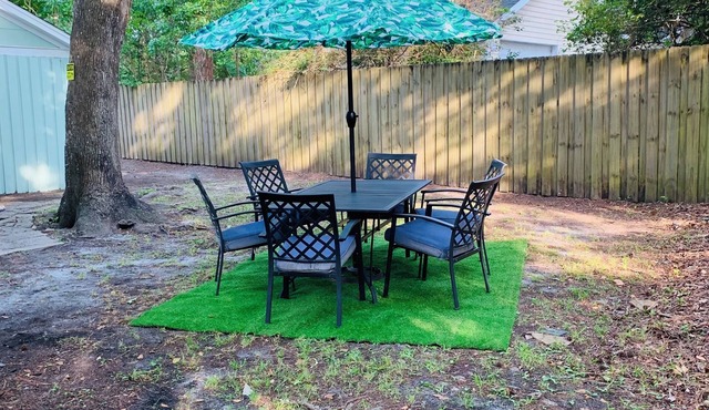 Spacious 5-bedroom house with AC and WiFi in charming Conway