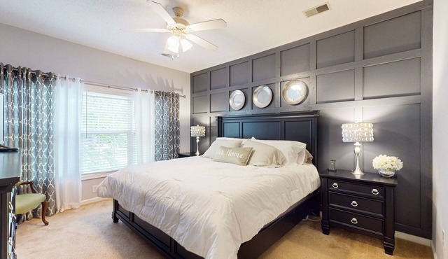 Spacious condo near Blackmoor Golf Course- Close to beach
