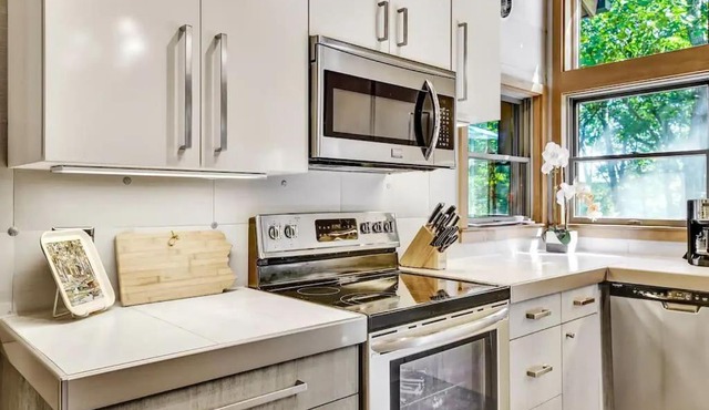 Spacious Design Lodge In Woods - Bushkill