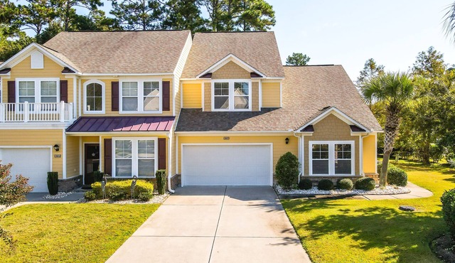 Spacious Golfer’s Getaway located steps from TPC – Ideal for Families & Groups!