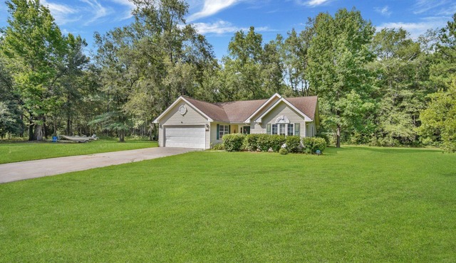 Spacious home near Bluffton, SC and Savannah, GA