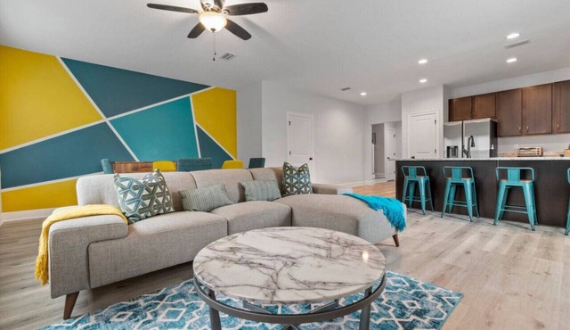 Splash, Paddle & Play - Getaway w/fun amenities only 5 miles to the Beach