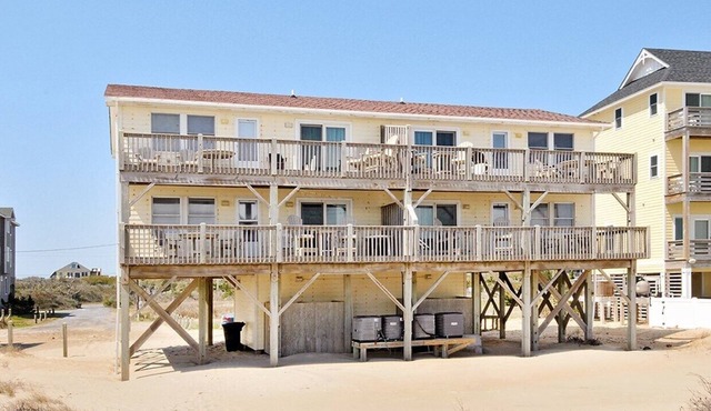 Starlights Condos, OCEANFRONT, Extraordinary View, Together Yet Private!