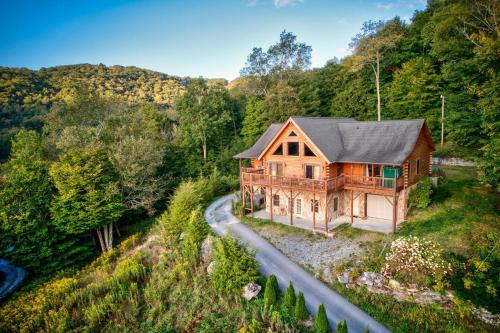 Sugar Bear Lodge