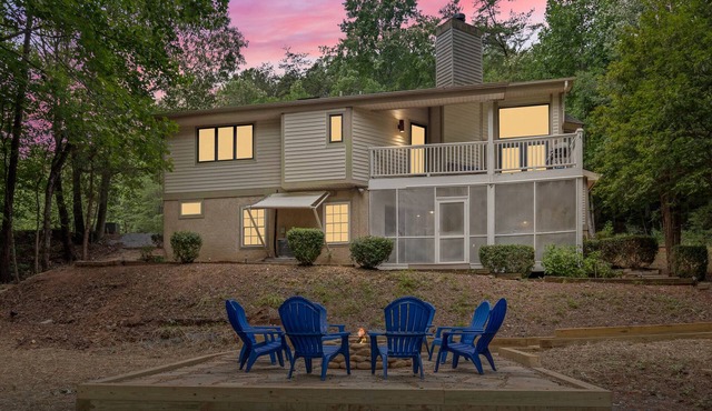 Summer Morning - Resort access, 4 bd/3.5 ba, fire pit - Mr. Lake Lure Vacation Rentals