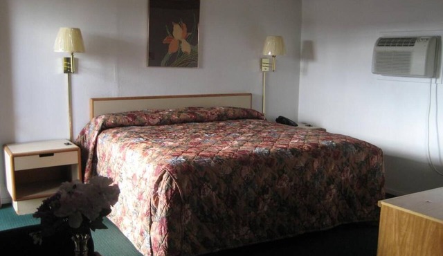 Sundown Inn