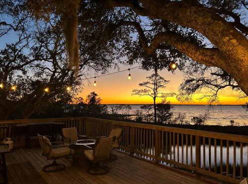 Sunset Paradise