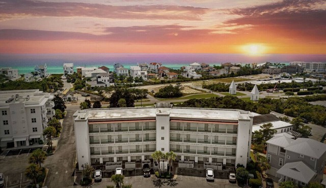 Sunset Views 305-Ocean Views-Sleeps 4