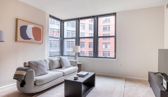 Superb Navy Yard 1BR w/Rooftop Pool, nr Nightlife, by Blueground