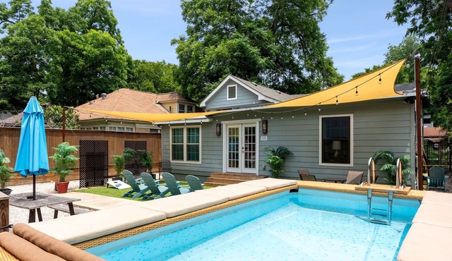 The Chavez Social Club | The Poolside Basecamp (5BR)