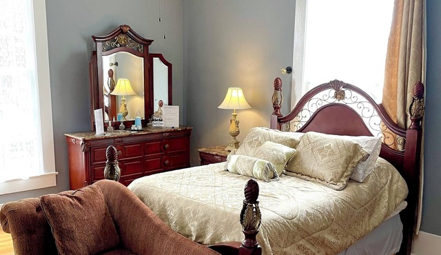The Michelle Suite