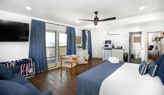 The Silver Lake Hotel at Ocracoke