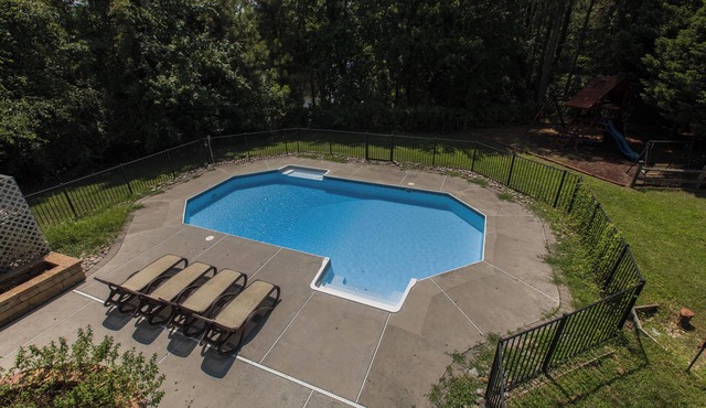 Three Mermaids- New Listing Walk 2 Beach, Pool, Waterfront