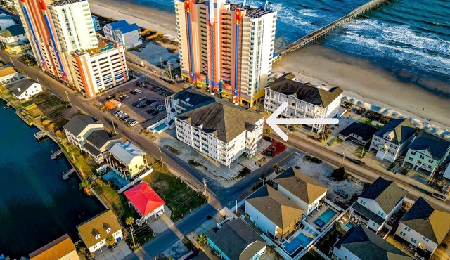 Tiki Time - POOL/Spa/GAME ROOM/Views/STEPS TO THE BEACH