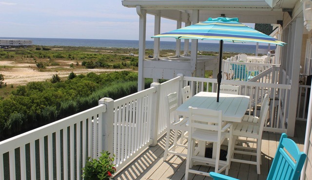 Top Floor/Ocean View! 4BR/4BA - Pet Friendly