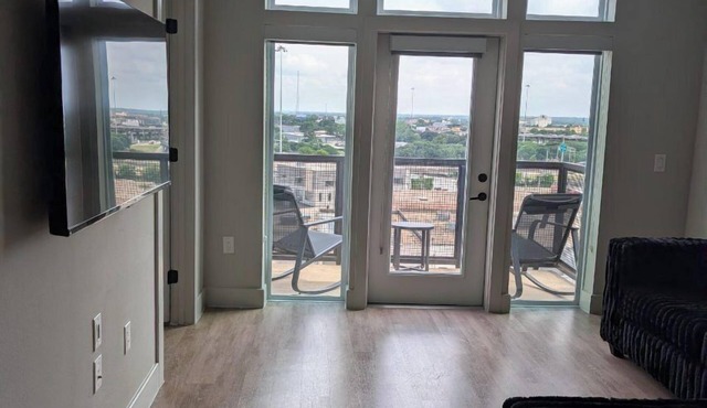 Top Floor Retreat in Deep Ellum
