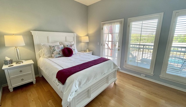 Tranquil Oasis with Stunning Views near SOUTHFORK Ranch! -Classical Suite