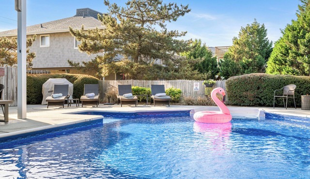 Tropical 6BR Sandbridge w/Pool + Beach Access