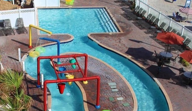 Ultimate Adventure in Florida! 2 Great Units, Beachfront, Shop at Volusia Mall