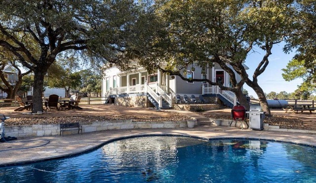Unique Victorian Home in Llama Ranch