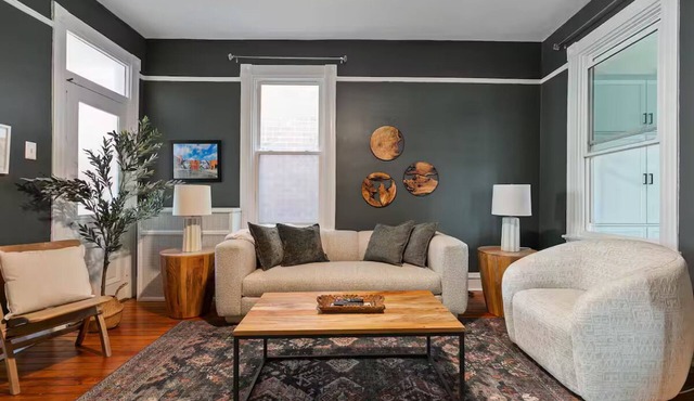 Updated Historic Home Walk to Carytown & VMFA