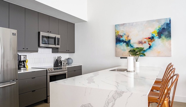 Upscale Condo in East Austin